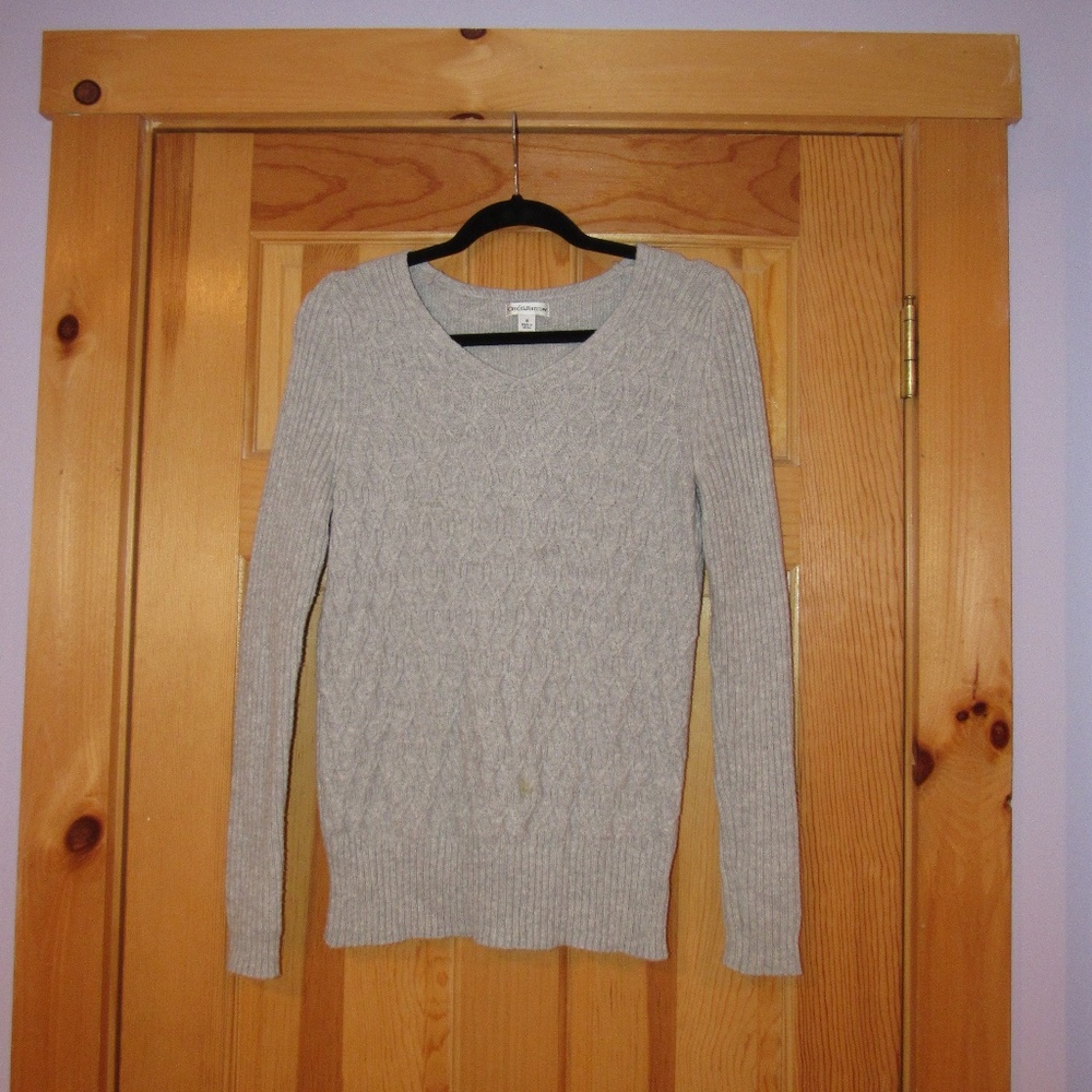 Croft & Barrow Grey Sweater